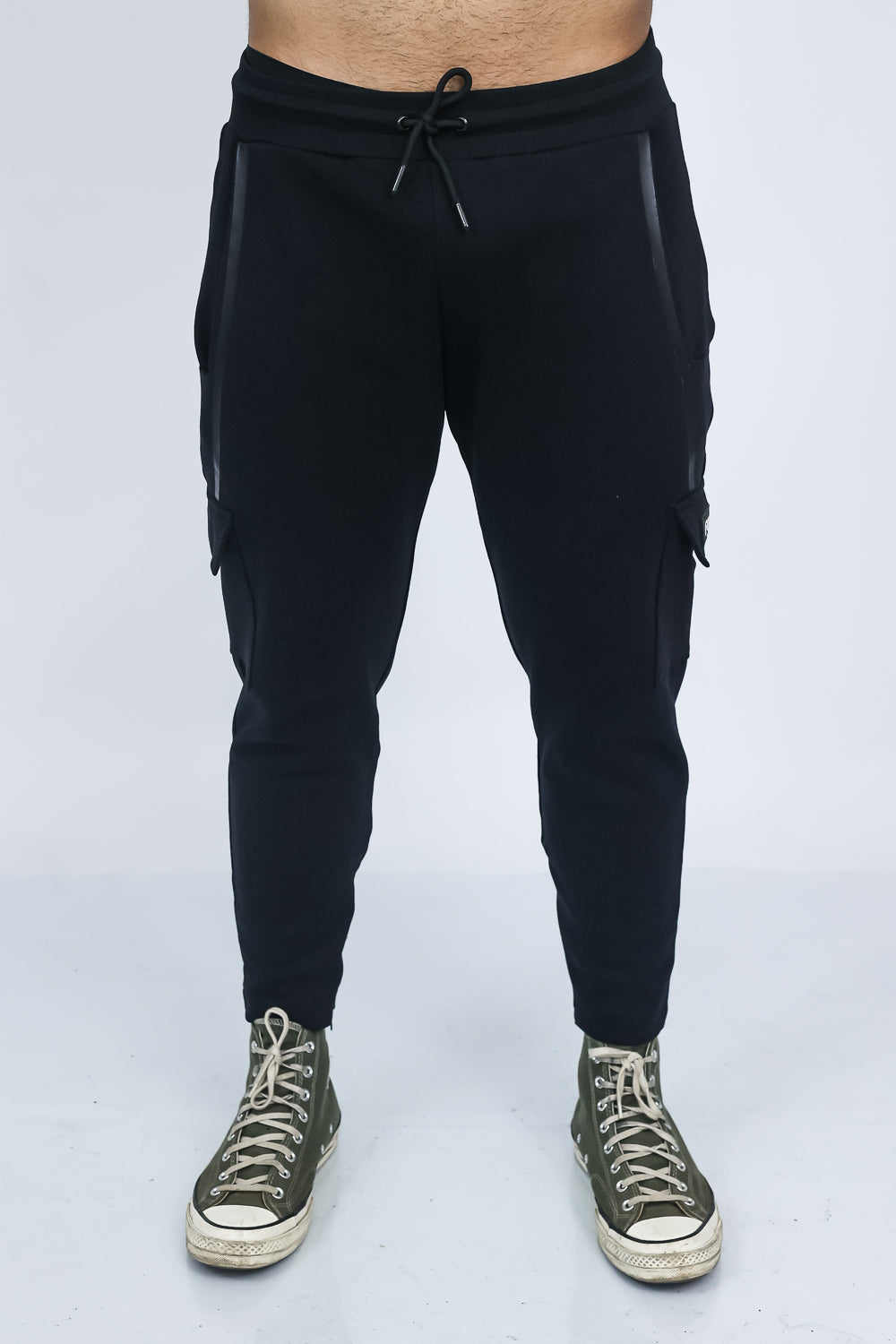 Signature Cargo Jogger Black