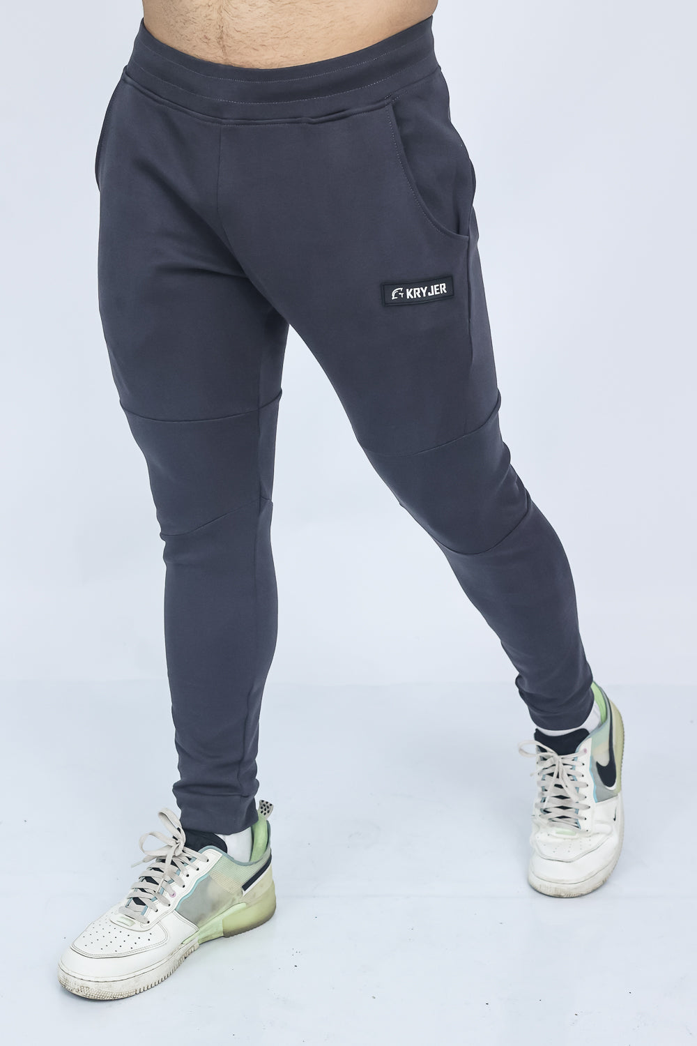Signature Jogger Dark Grey
